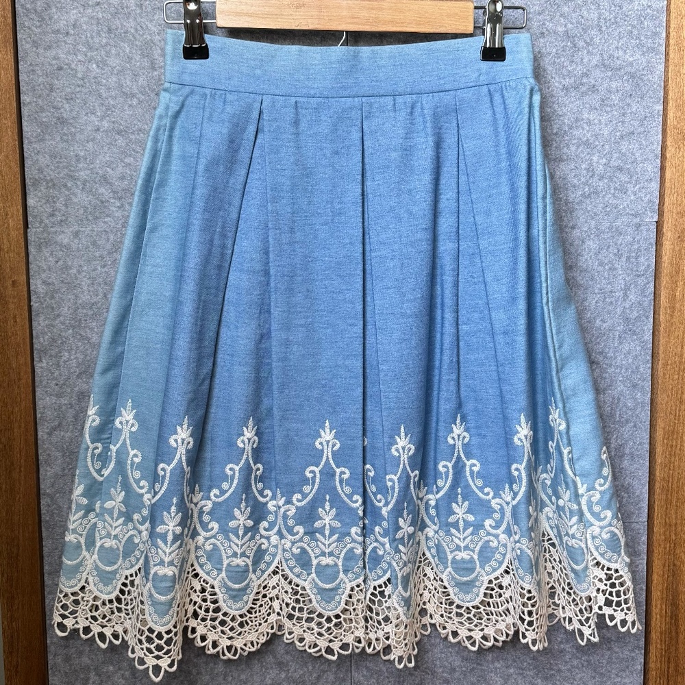Blue Embroidered Skirt 26 Waist-XS